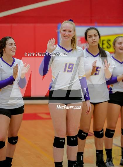 Thumbnail 3 in Escalon vs. Union Mine (CIF SJS D4 Final) photogallery.