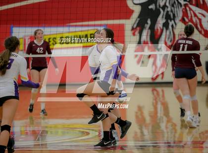 Thumbnail 3 in Escalon vs. Union Mine (CIF SJS D4 Final) photogallery.
