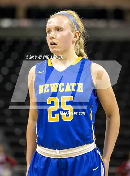 Thumbnail 3 in Newport Central Catholic vs Dixie photogallery.