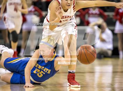 Thumbnail 1 in Newport Central Catholic vs Dixie photogallery.