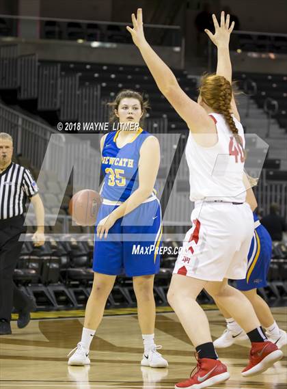 Thumbnail 3 in Newport Central Catholic vs Dixie photogallery.