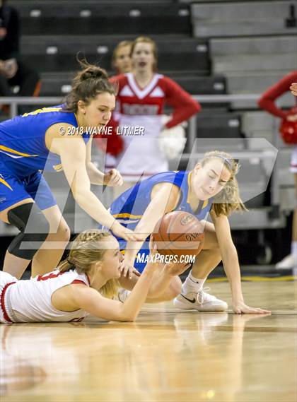 Thumbnail 2 in Newport Central Catholic vs Dixie photogallery.