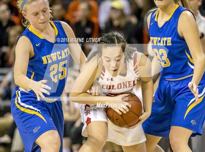 Thumbnail 2 in Newport Central Catholic vs Dixie photogallery.