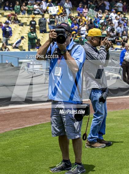 Thumbnail 3 in Narbonne vs Marshall (CIF LACS D1 Final) photogallery.