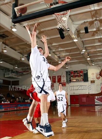 Thumbnail 2 in Crossroads vs. Loyola (Pacific Shores Tournament) photogallery.