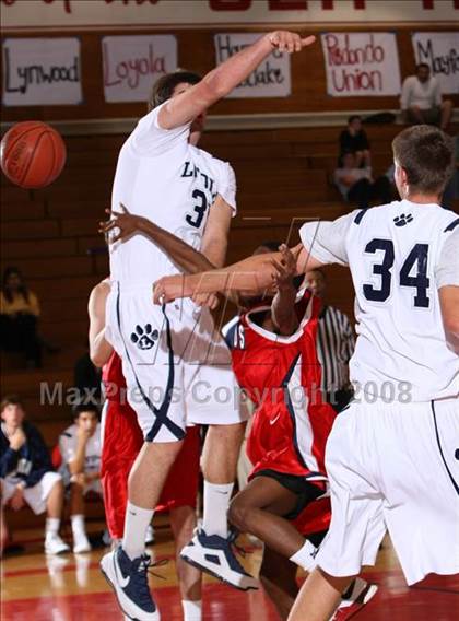 Thumbnail 3 in Crossroads vs. Loyola (Pacific Shores Tournament) photogallery.