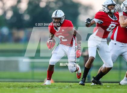 Thumbnail 2 in Davison @ Grand Blanc photogallery.