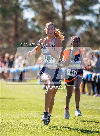 Thumbnail 1 in NIAA 4A State Final photogallery.