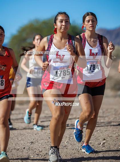 Thumbnail 1 in NIAA 4A State Final photogallery.