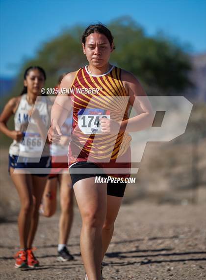 Thumbnail 1 in NIAA 4A State Final photogallery.