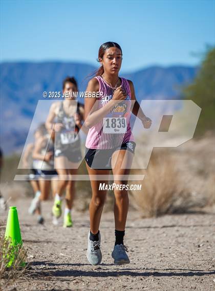 Thumbnail 1 in NIAA 4A State Final photogallery.