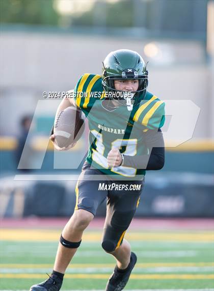 Thumbnail 3 in Royal @ Moorpark photogallery.