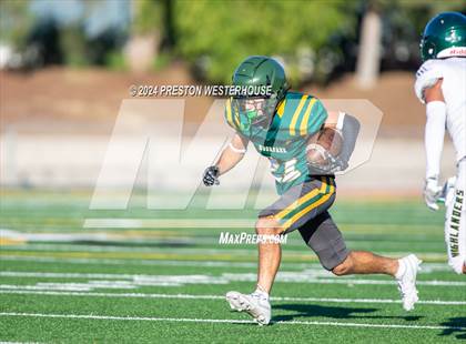 Thumbnail 3 in Royal @ Moorpark photogallery.