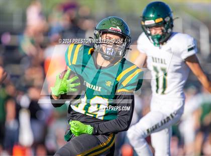 Thumbnail 3 in Royal @ Moorpark photogallery.