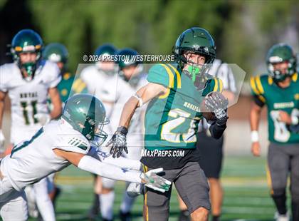 Thumbnail 3 in Royal @ Moorpark photogallery.