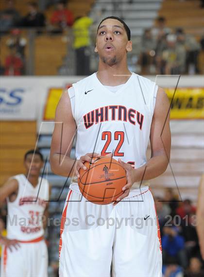 Thumbnail 2 in Whitney Young vs. Rainier Beach (Les Schwab Invitational) photogallery.