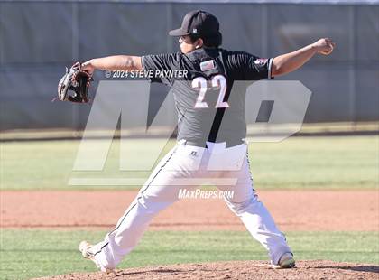 Thumbnail 2 in Thunderbird vs Dysart photogallery.