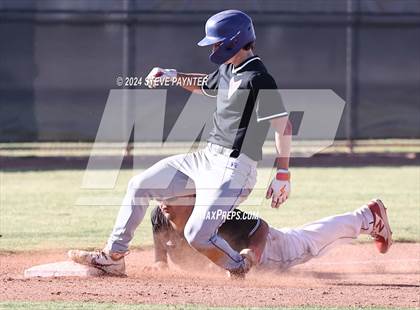Thumbnail 3 in Thunderbird vs Dysart photogallery.