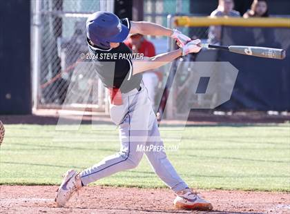 Thumbnail 2 in Thunderbird vs Dysart photogallery.