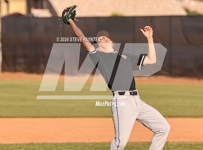 Thumbnail 2 in Thunderbird vs Dysart photogallery.