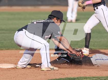 Thumbnail 2 in Thunderbird vs Dysart photogallery.