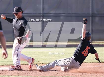 Thumbnail 3 in Thunderbird vs Dysart photogallery.