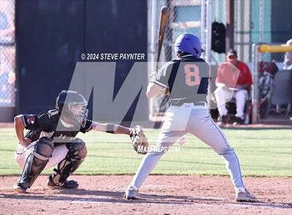 Thumbnail 1 in Thunderbird vs Dysart photogallery.