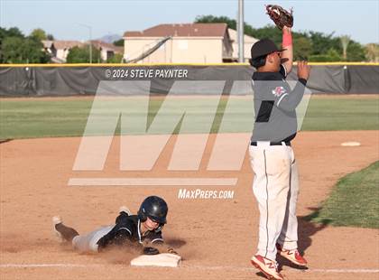 Thumbnail 2 in Thunderbird vs Dysart photogallery.
