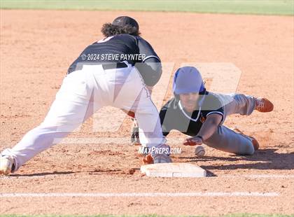 Thumbnail 2 in Thunderbird vs Dysart photogallery.