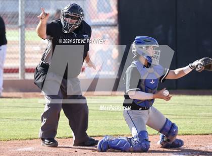 Thumbnail 3 in Thunderbird vs Dysart photogallery.