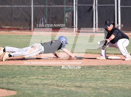 Thumbnail 2 in Thunderbird vs Dysart photogallery.