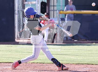 Thumbnail 2 in Thunderbird vs Dysart photogallery.