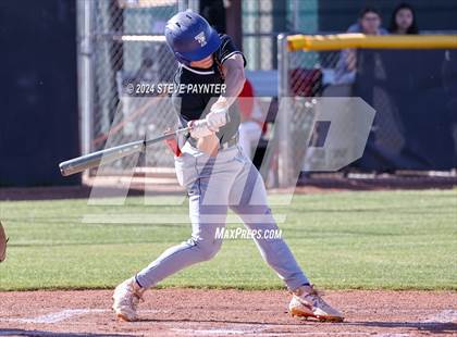 Thumbnail 1 in Thunderbird vs Dysart photogallery.