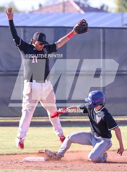 Thumbnail 2 in Thunderbird vs Dysart photogallery.