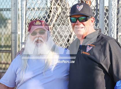 Thumbnail 2 in Thunderbird vs Dysart photogallery.