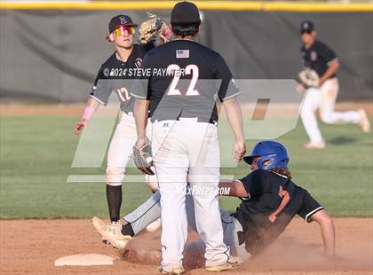 Thumbnail 2 in Thunderbird vs Dysart photogallery.