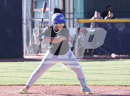 Thumbnail 1 in Thunderbird vs Dysart photogallery.