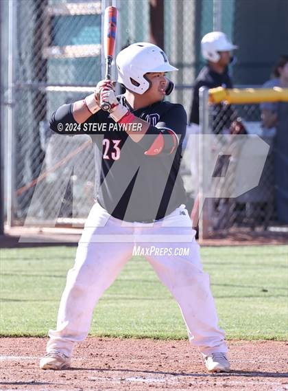 Thumbnail 2 in Thunderbird vs Dysart photogallery.