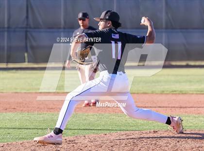 Thumbnail 1 in Thunderbird vs Dysart photogallery.