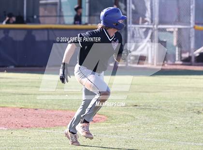 Thumbnail 3 in Thunderbird vs Dysart photogallery.