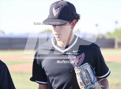Thumbnail 3 in Thunderbird vs Dysart photogallery.