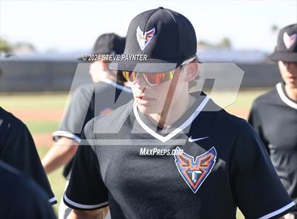 Thumbnail 2 in Thunderbird vs Dysart photogallery.