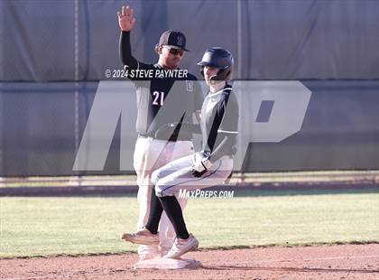 Thumbnail 2 in Thunderbird vs Dysart photogallery.