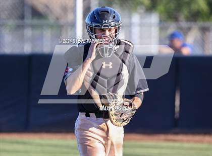 Thumbnail 3 in Thunderbird vs Dysart photogallery.