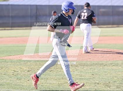 Thumbnail 2 in Thunderbird vs Dysart photogallery.