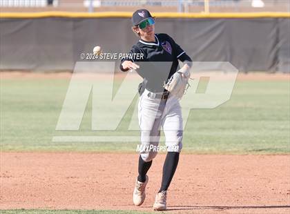 Thumbnail 3 in Thunderbird vs Dysart photogallery.