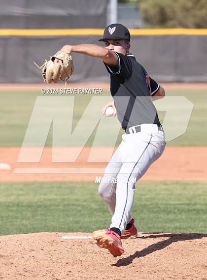 Thumbnail 1 in Thunderbird vs Dysart photogallery.
