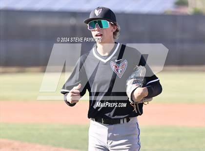 Thumbnail 3 in Thunderbird vs Dysart photogallery.