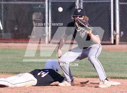 Thumbnail 3 in Thunderbird vs Dysart photogallery.