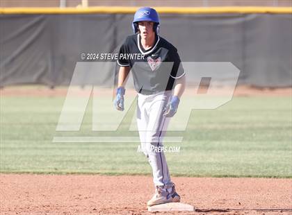 Thumbnail 2 in Thunderbird vs Dysart photogallery.